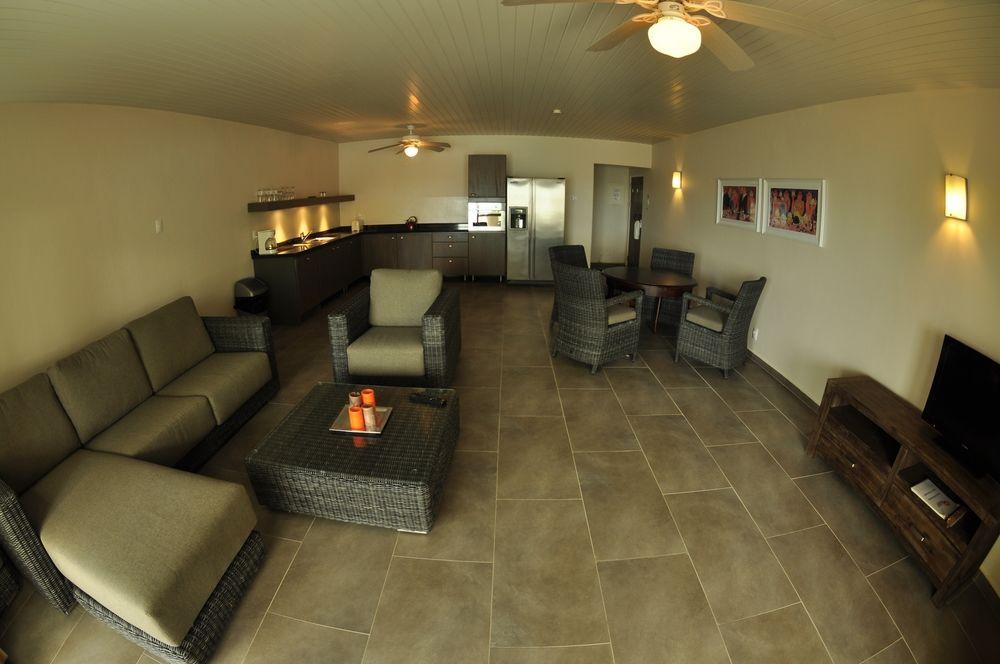 Belmar Oceanfront Apartments Bonaire Zewnętrze zdjęcie