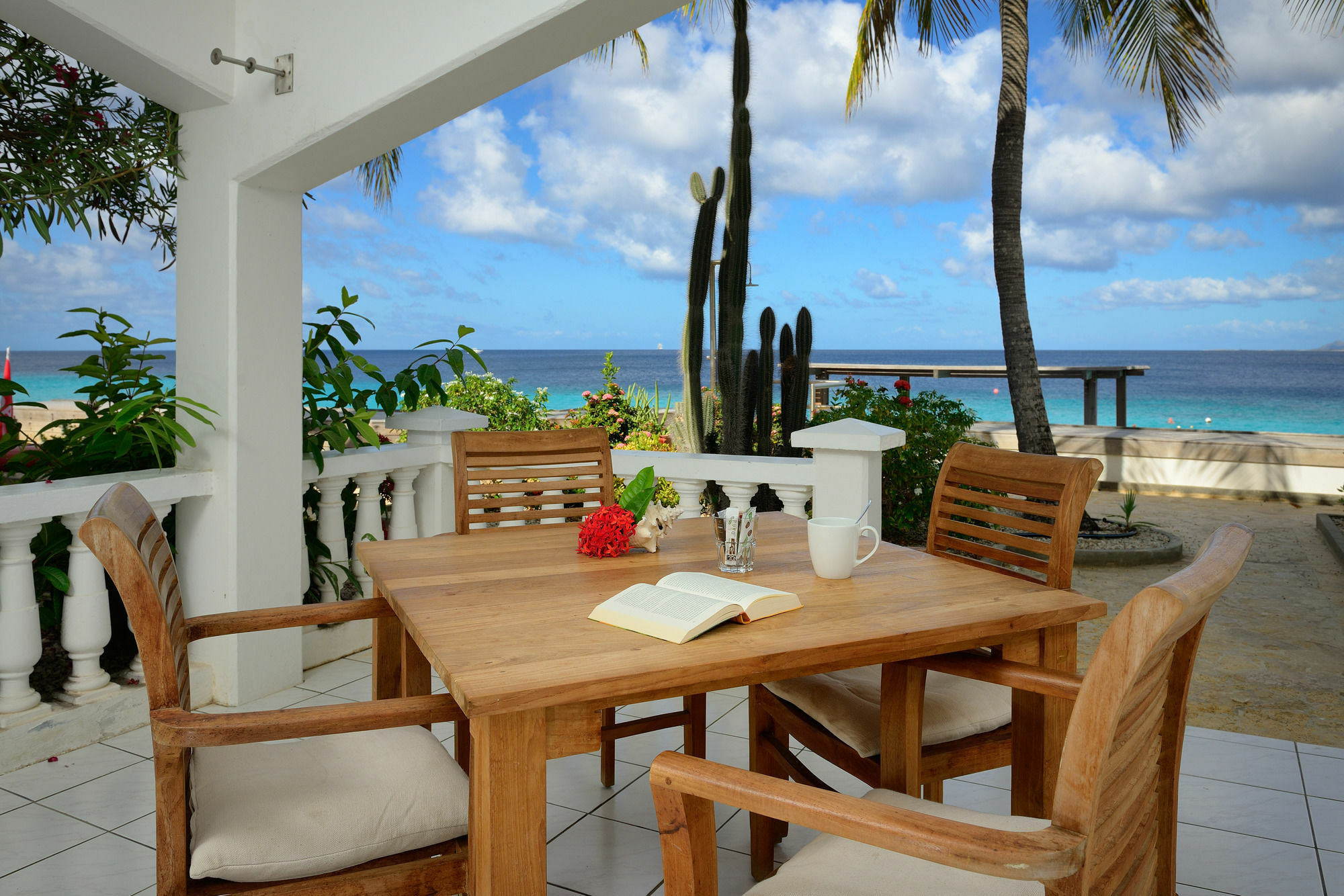 Belmar Oceanfront Apartments Bonaire Zewnętrze zdjęcie
