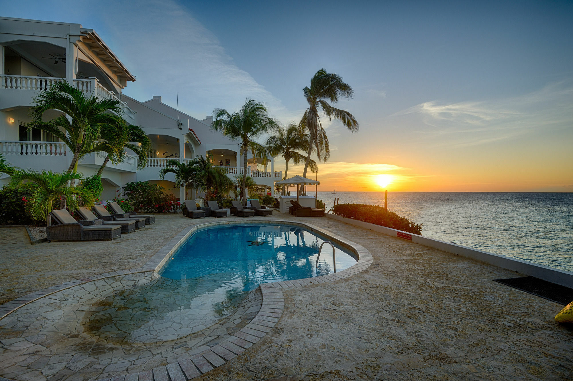 Belmar Oceanfront Apartments Bonaire Zewnętrze zdjęcie