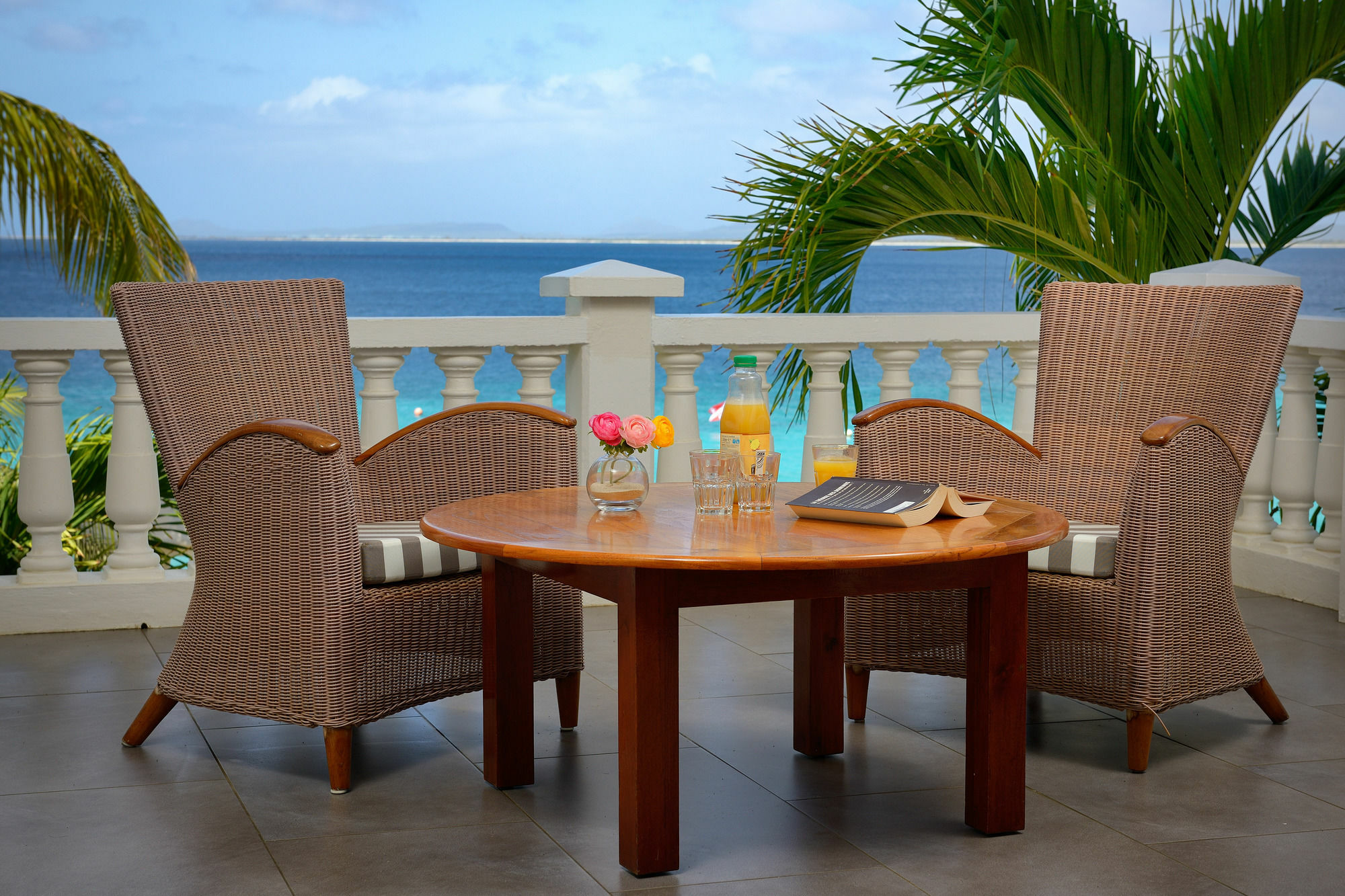 Belmar Oceanfront Apartments Bonaire Zewnętrze zdjęcie